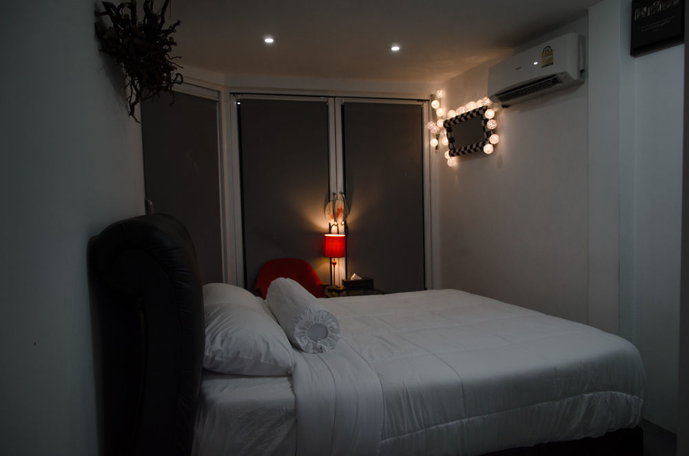 Bed And Butler Hostel Bangkok Ngoại thất bức ảnh