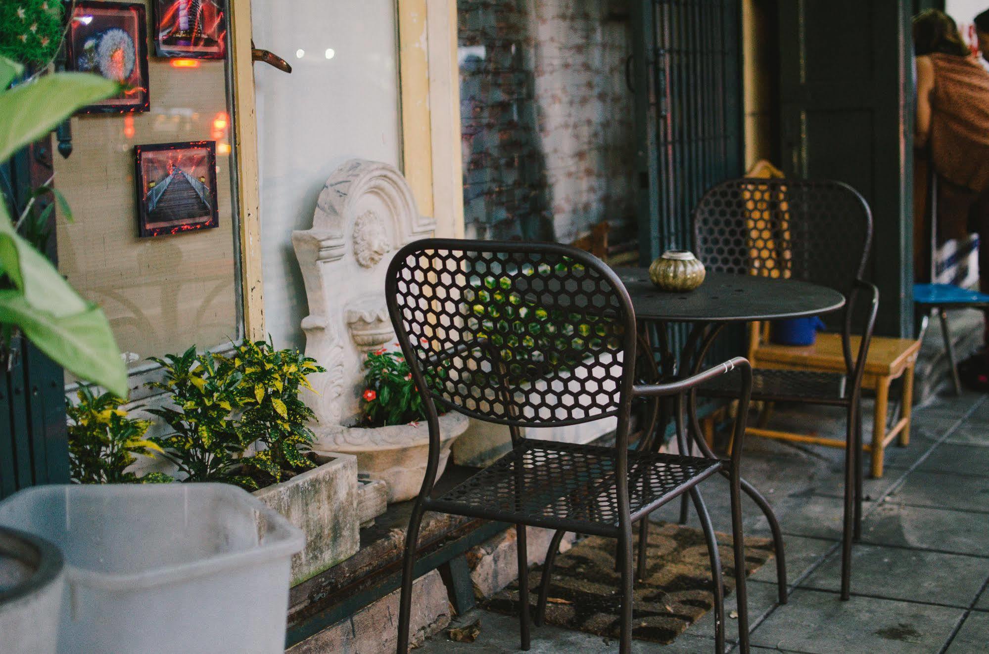 Bed And Butler Hostel Bangkok Ngoại thất bức ảnh